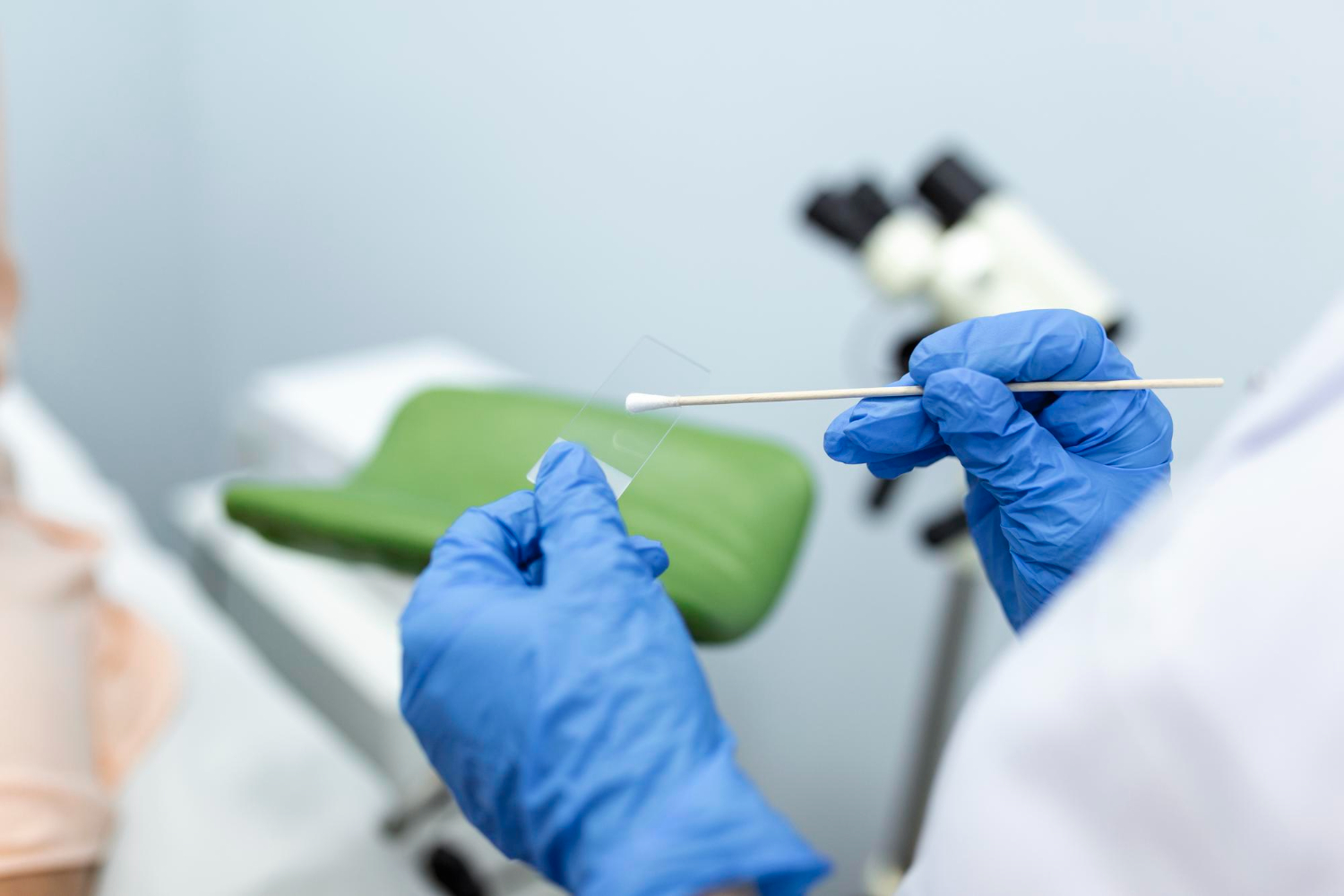 Badania ginekologiczne i dermatologiczne